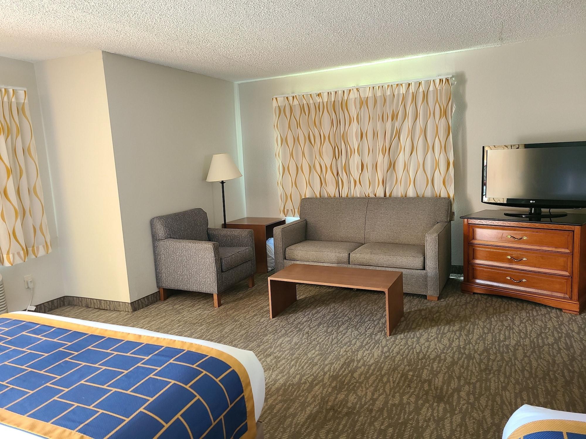 Quality Inn & Suites Orlando East - Ucf Area Alafaya Bagian luar foto