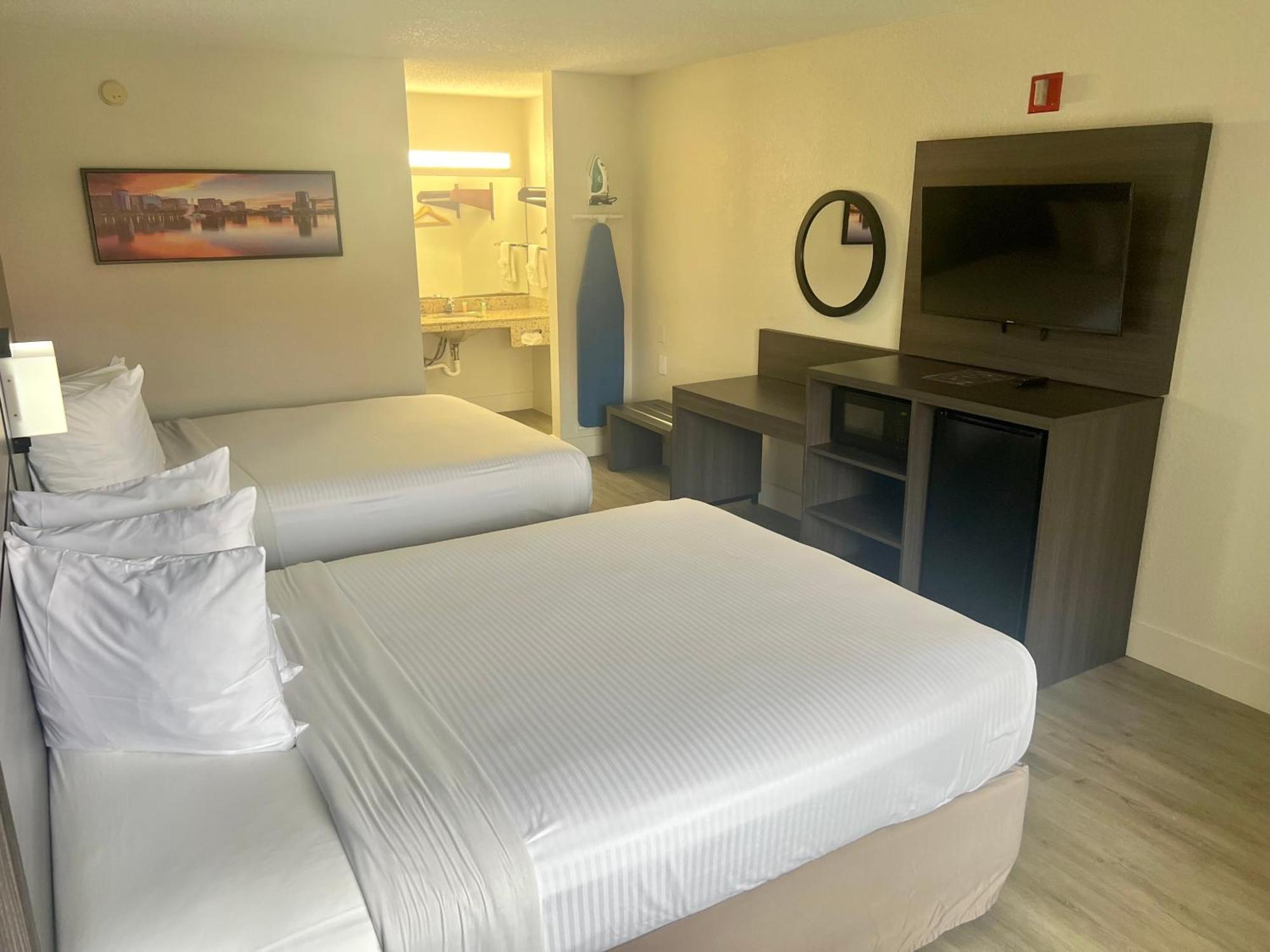Quality Inn & Suites Orlando East - Ucf Area Alafaya Bagian luar foto